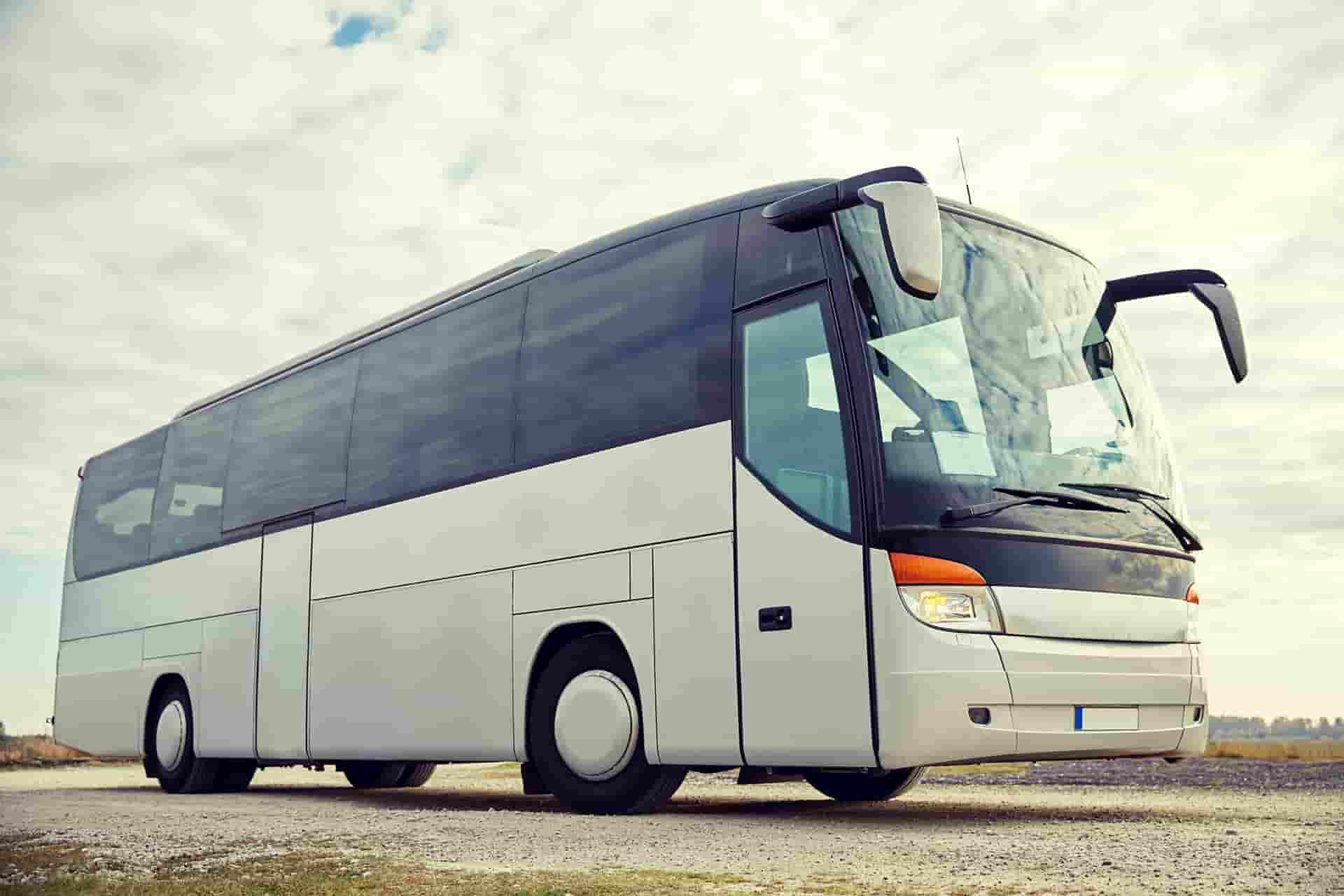 Hire Comfortable Buses with Professional Drivers in Dubai